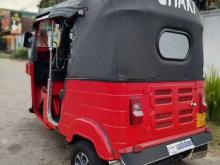 https://riyasewana.com/uploads/bajaj-4-stroke-241656117002.jpg