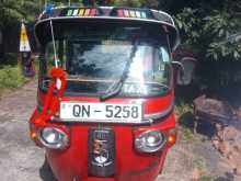 Bajaj 4 Stroke 2007 Three Wheel