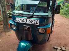 Bajaj 4 STROKE 2013 Three Wheel