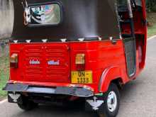 https://riyasewana.com/uploads/bajaj-4-stroke-24820254183.jpg