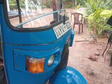 Bajaj 4 Stroke 2012 Three Wheel