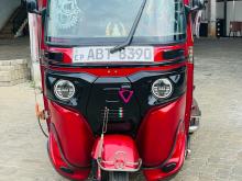 Bajaj 4 Stroke 2019 Three Wheel