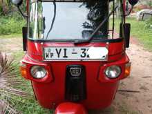 Bajaj 4 Stroke 2011 Three Wheel