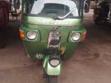 Bajaj 4 Stroke 2011 Three Wheel