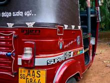 https://riyasewana.com/uploads/bajaj-4-stroke-25920376355.jpg
