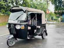 https://riyasewana.com/uploads/bajaj-4-stroke-259340922802.jpg