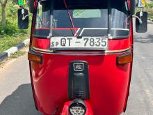 Bajaj 4 Stroke 2009 Three Wheel