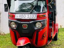 Bajaj 4 Stroke 2016 Three Wheel