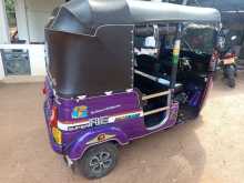 https://riyasewana.com/uploads/bajaj-4-stroke-261020234632.jpg