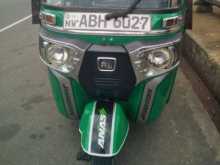 Bajaj 4 Stroke 2016 Three Wheel