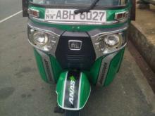 https://riyasewana.com/uploads/bajaj-4-stroke-261430156206.jpg