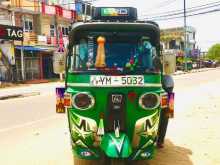 Bajaj 4 Stroke 2015 Three Wheel