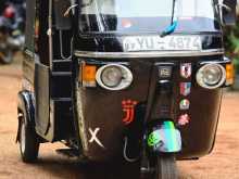 Bajaj 4 Stroke 2012 Three Wheel