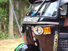 https://riyasewana.com/uploads/bajaj-4-stroke-261909406316.jpg