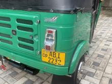 https://riyasewana.com/uploads/bajaj-4-stroke-2621040317976.jpg
