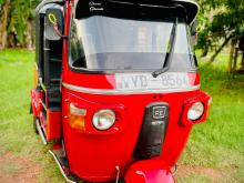 Bajaj 4 Stroke 2010 Three Wheel