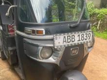 Bajaj 4 Stroke 2015 Three Wheel