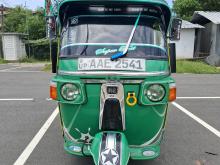 Bajaj 4 Stroke 2013 Three Wheel