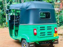 Bajaj 4 Stroke 2010 Three Wheel