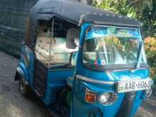 Bajaj 4 Stroke 2012 Three Wheel