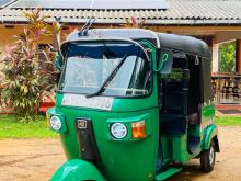 Bajaj 4 Stroke 2010 Three Wheel