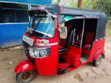 Bajaj 4 Stroke 2014 Three Wheel