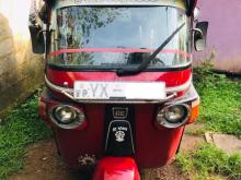 Bajaj 4 Stroke 2012 Three Wheel