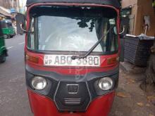 Bajaj 4 Stroke 2017 Three Wheel