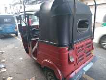 https://riyasewana.com/uploads/bajaj-4-stroke-272255474633.jpg