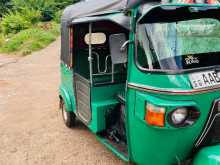 Bajaj 4 Stroke 2012 Three Wheel