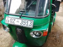 Bajaj 4 Stroke 2010 Three Wheel