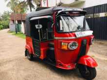 https://riyasewana.com/uploads/bajaj-4-stroke-281747324102.jpg