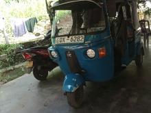 Bajaj 4 Stroke 2010 Three Wheel