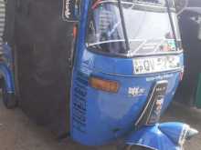 Bajaj 4 Stroke 2009 Three Wheel