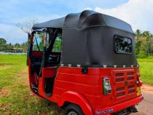 https://riyasewana.com/uploads/bajaj-4-stroke-28616256193.jpg