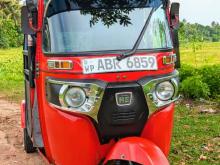 Bajaj 4 Stroke 2018 Three Wheel