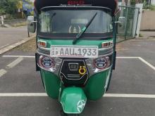 Bajaj 4 Stroke 2015 Three Wheel