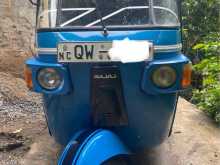 Bajaj 4 Stroke 2010 Three Wheel