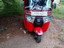Bajaj 4 Stroke 2015 Three Wheel