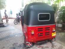 https://riyasewana.com/uploads/bajaj-4-stroke-29103121243.jpg