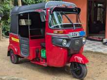 Bajaj 4 Stroke 2015 Three Wheel