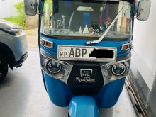 Bajaj 4 Stroke 2017 Three Wheel
