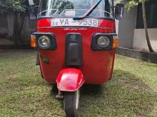Bajaj 4 Stroke 2010 Three Wheel
