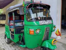 Bajaj 4 Stroke 2012 Three Wheel
