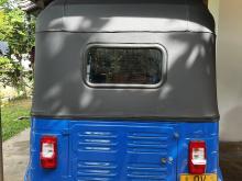 https://riyasewana.com/uploads/bajaj-4-stroke-29502917554.jpg