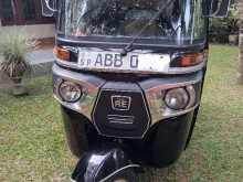 Bajaj 4 Stroke 2015 Three Wheel