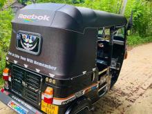 https://riyasewana.com/uploads/bajaj-4-stroke-3010411824893.jpg