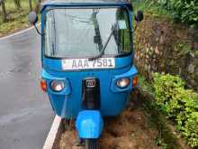 Bajaj 4 Stroke 2012 Three Wheel