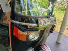 Bajaj 4 Stroke 2010 Three Wheel