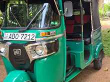 Bajaj 4 Stroke 2016 Three Wheel